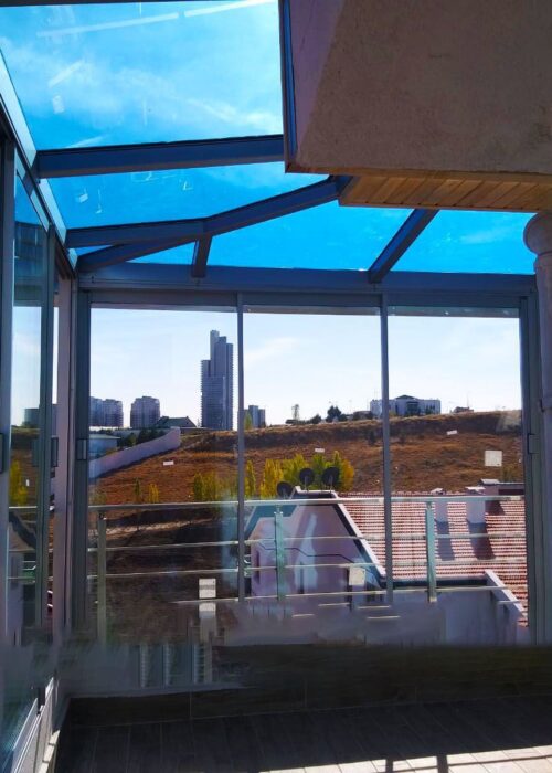 Skylight Cam Tavan ve Çatı Kapama Sistemleri